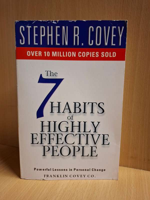 The 7 Habits of Highly Effective People: Stephen R. Covey (Paperback)