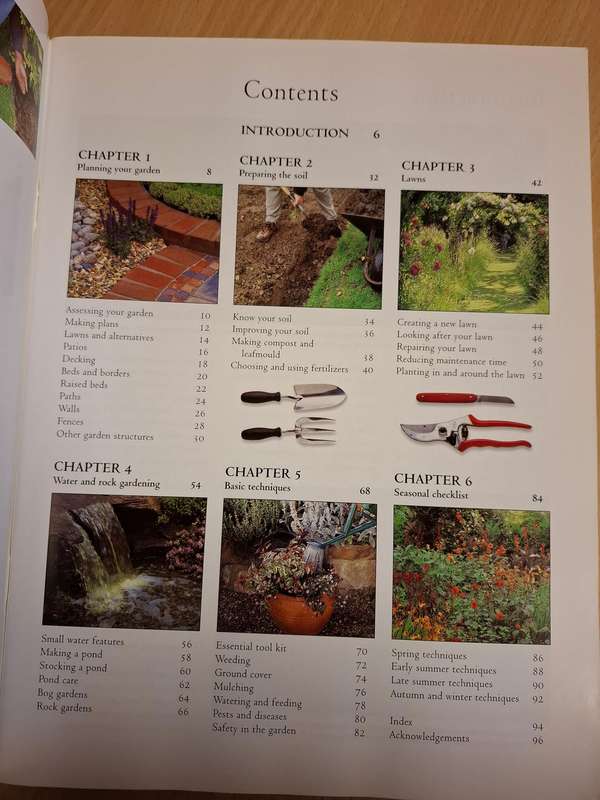 How to Garden - Gardening made easy with step-by-step techniques: Jonathan Edwards