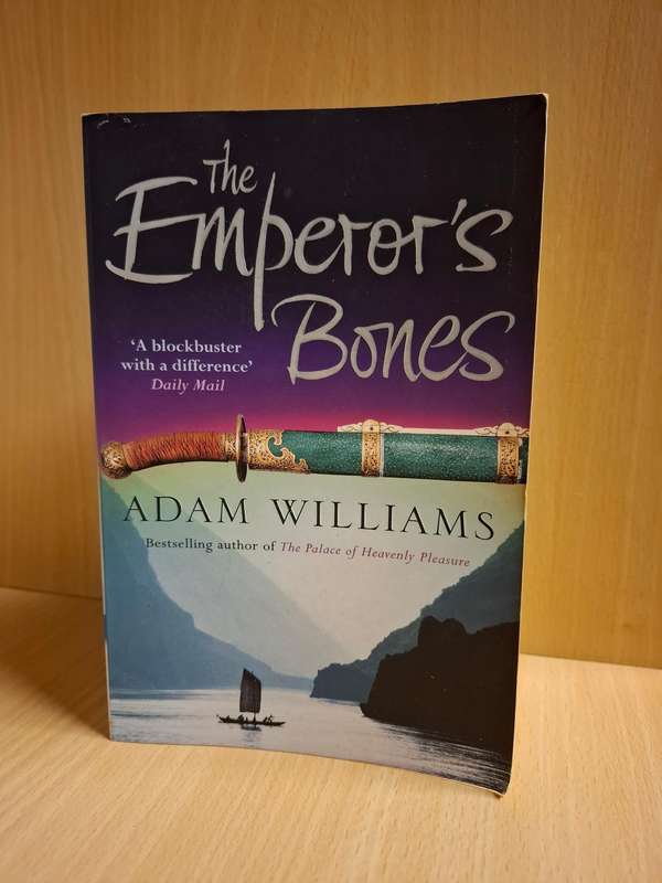 The Emperor`s Bones: Adam Williams  (Paperback)