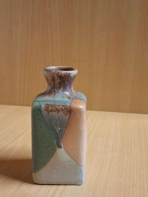 Small Ceramic Vase - height 10cm width 5cm