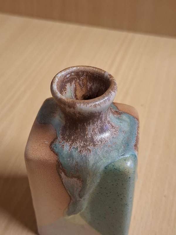 Small Ceramic Vase - height 10cm width 5cm