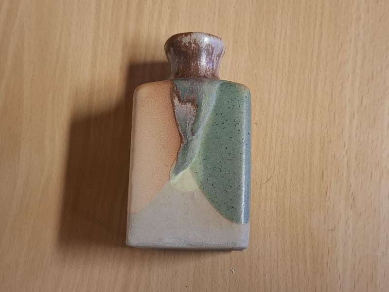 Small Ceramic Vase - height 10cm width 5cm