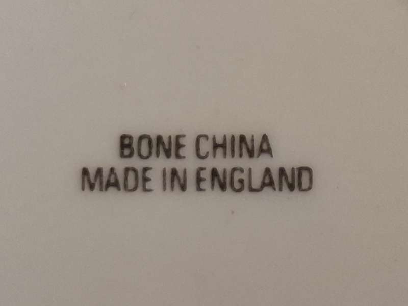 Small Bone China Memrobilia Plate - Rochester Cathedral - width 5cm