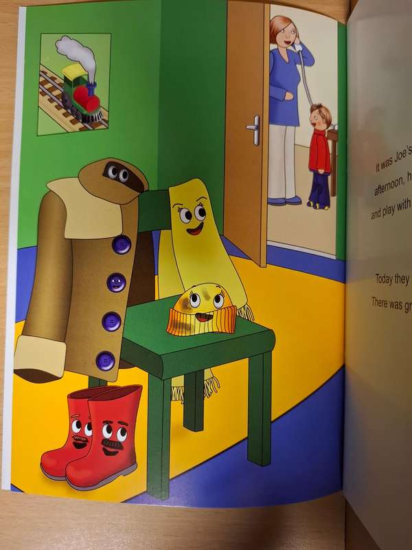 Wally Plays Hydeeho, Horry Where did Wally Go? The Duffel Coat Journal by Jeenie Bean
