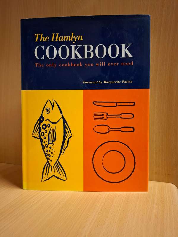 The Hamlyn Cookbook  (Hardcover)