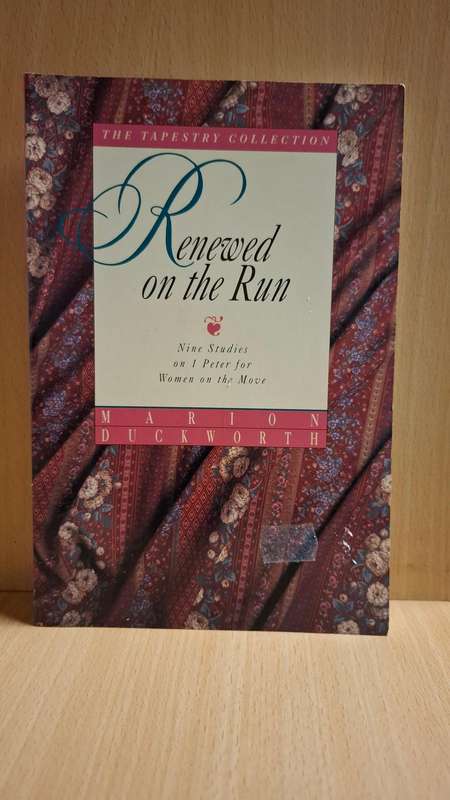 Renewed on the Run : Marion Duckworth (Paperback)