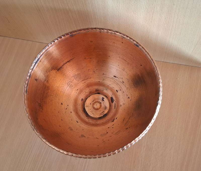 Round Copper Bowl - width 21cm height 14cm
