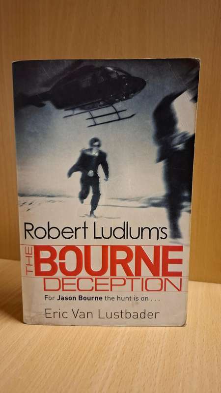 Robert Ludlum`s Bourne Deception : Eric van Lustbader  (Paperback)