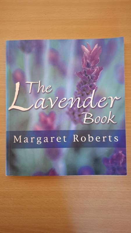 The Lavender Book : Margaret Roberts  (Paperback)