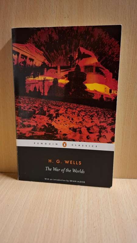 The War of The Worlds : H.G. Wells  (Paperback)