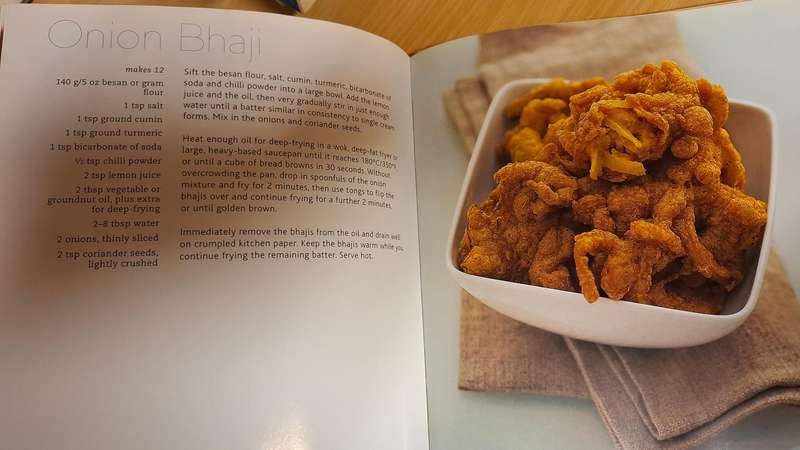 Simple & Delicious Curries (Hardcover)