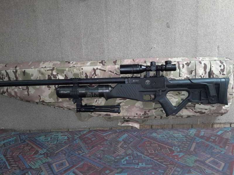 Hatsan Blitz 5.5mm Full Auto PCP + Victoptics OPSL09 2-6x32 scope, Vector Optics bipod, and padded b