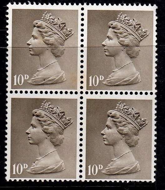 England, Scott #MH14,1967/69,MH,Block of 4 stamps,QEII,Machins
