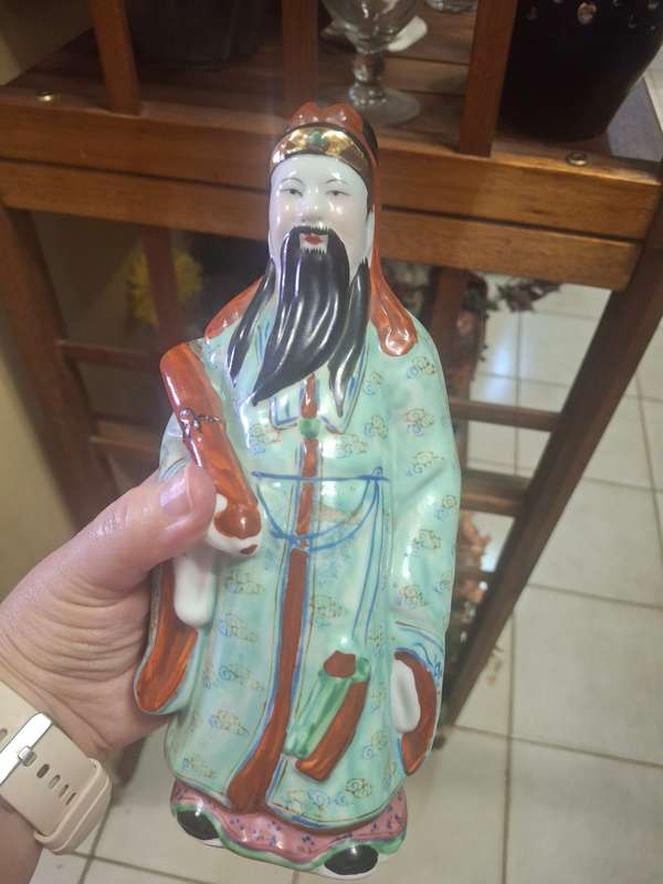 Oriental procelain empty decanter