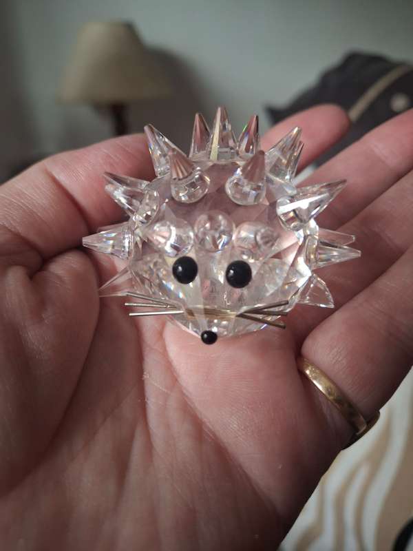 Very nice swarovski crystal heghog