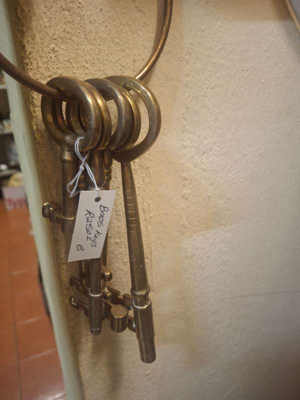 Brass set of display keys