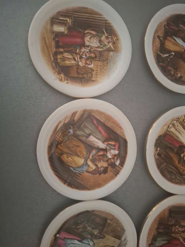 A set of cries of london pin dishes
