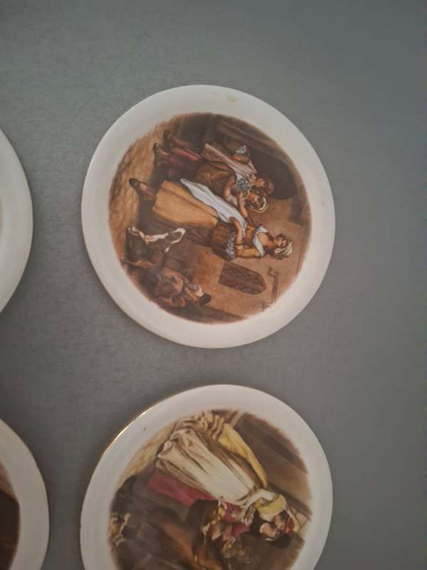 A set of cries of london pin dishes