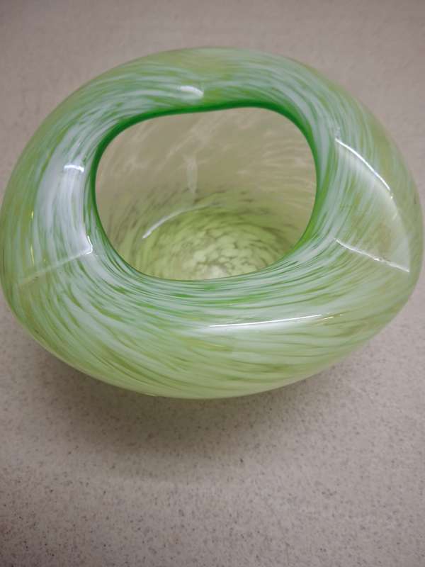 Vintage glass green colored ash try