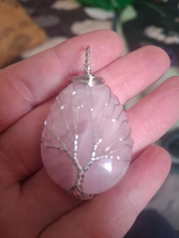 Wire wraped rose courts pendant