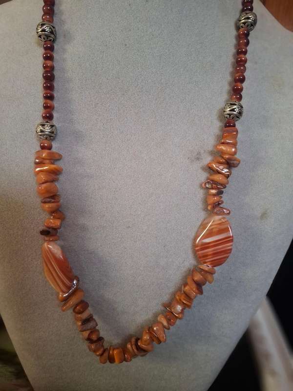 Ladies gem stone necklace