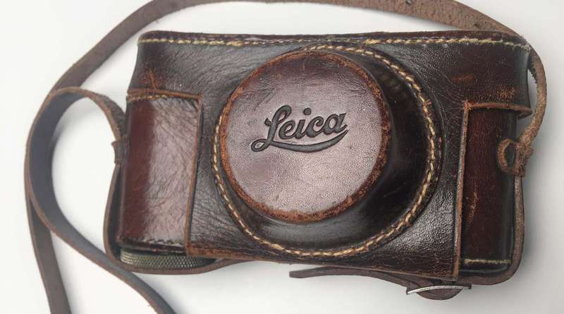 Genuine Vintage Leica Leitz Leather Case for IIc IIIc IIf IIIf Film Cameras