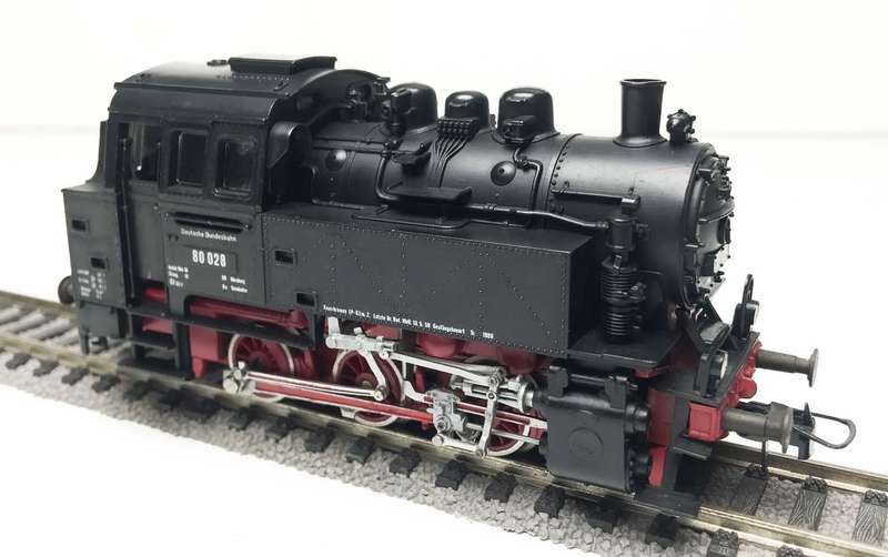 Roco DB BR80 Steam Loco (HO)