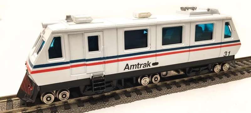 Bachmann: Plasser Track Cleaning Diesel Loco (HO)