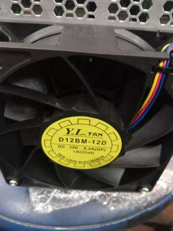 14x L3+ AntMiners With Power Supplies