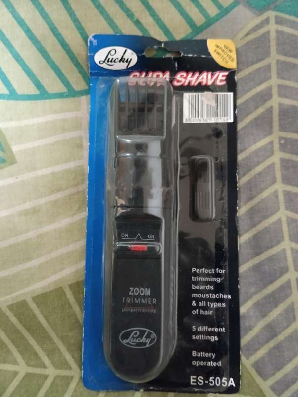 BULK LOT OF 12 LUCKY ZOOM TRIMMERS - ONE BID FOR ALL!