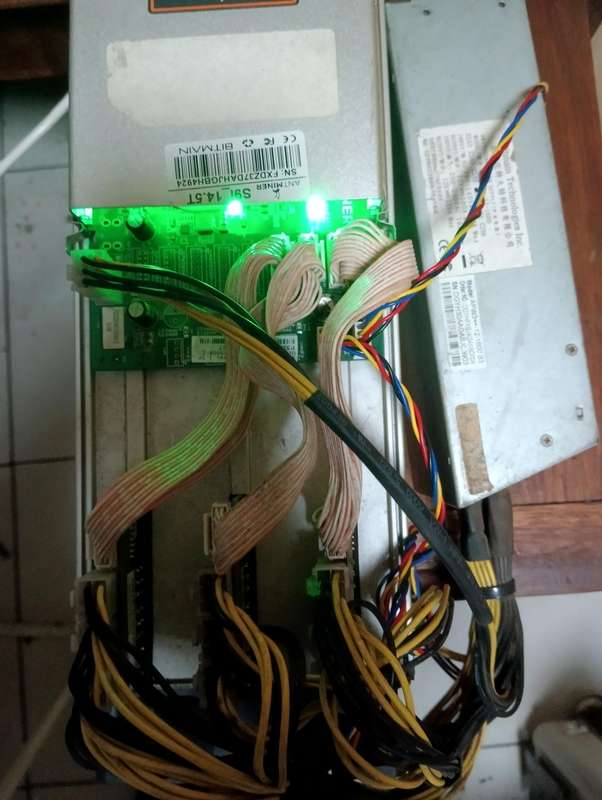 BITMAIN AntMiner S9i 14.5TH/s + PSU APW3 + Ekstra Spares
