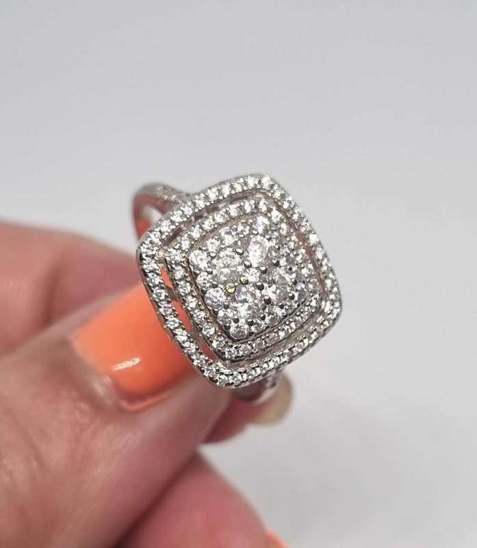 925 Silver Cubic Zirconia Ring