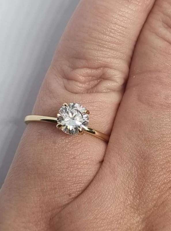 925 Silver Cubic Zirconia Ring