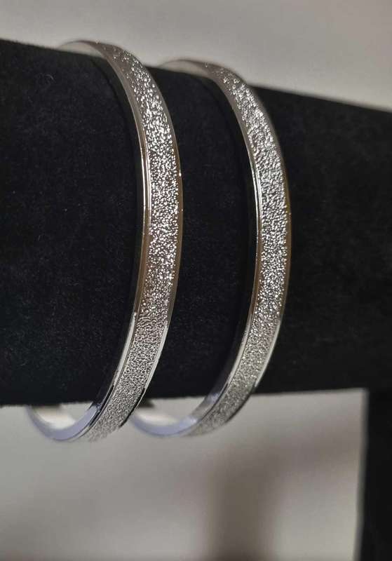 Set of Two 925 Silver Bangles