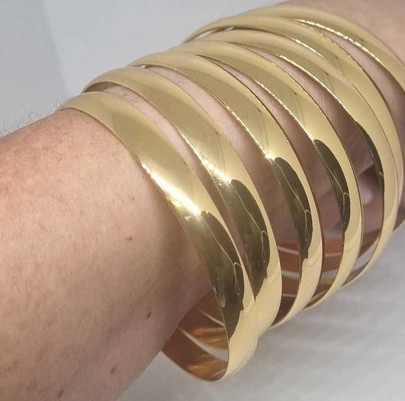 24ct Yellow Gold plated Bangle