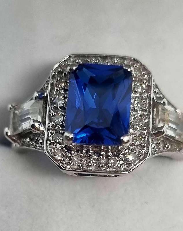 White Gold Diamond & Cubic Zirconia Ring