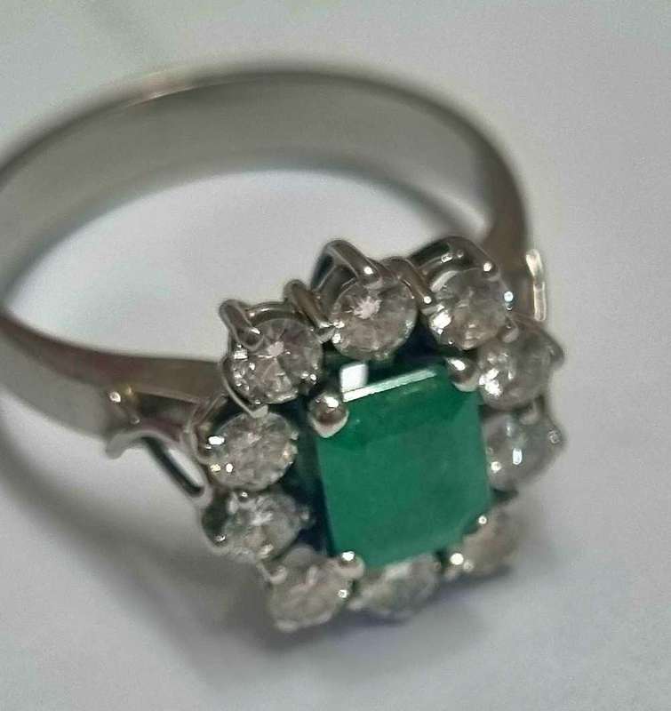 9ct White Gold Emerald and Diamond Ring
