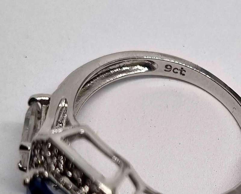 9ct White Gold Diamond and Cubic Zirconia Ring
