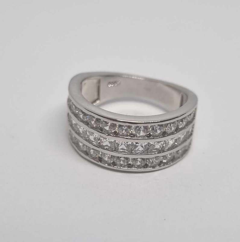 925 Silver Cubic Zirconia Ring