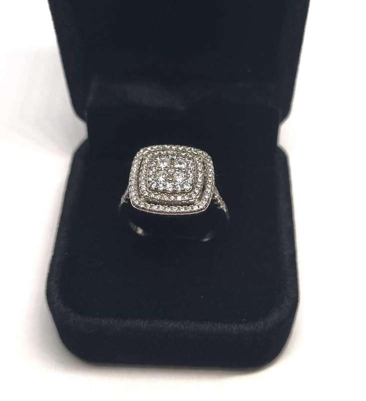 925 Silver Cubic Zirconia Ring