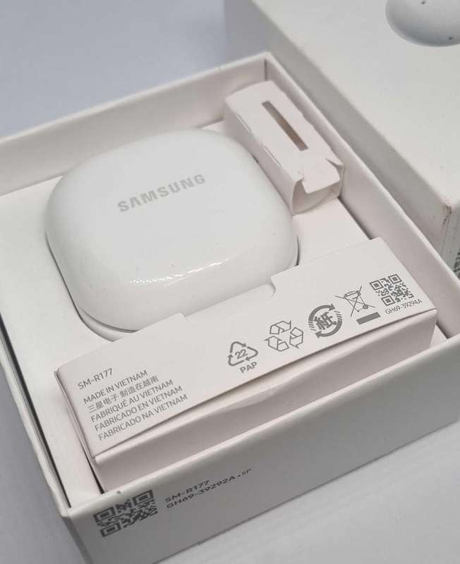 Samsung Galaxy Buds2 Wireless Earbuds