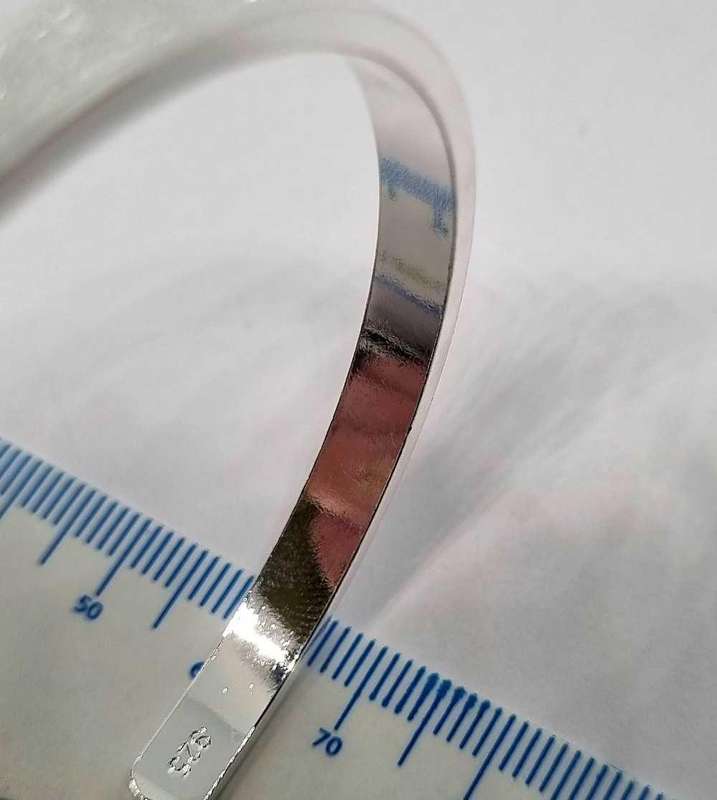 Set of Two 925 Silver Bangles