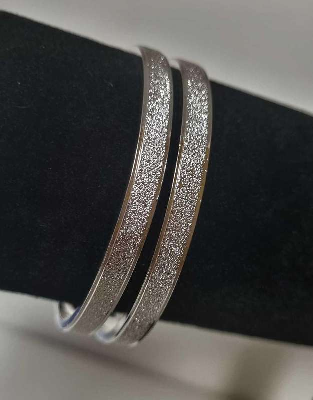 Set of Two 925 Silver Bangles