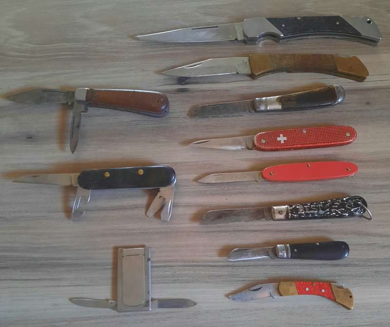 10 x vintage pocket knives..Victorinox..Best..Aitor Inox..Richards...Stainless Japan