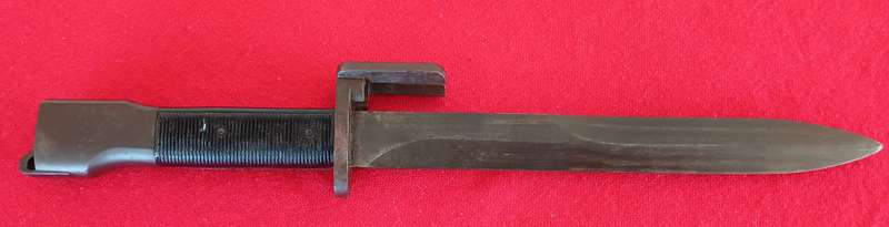 FN FAL (Type A) M1 Bayonet with Plastic Grip Scales  ( No SCABBARD )     """" IN TOP CONDITION  """"