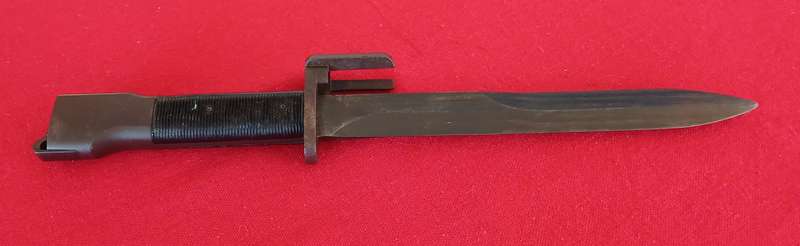 FN FAL (Type A) M1 Bayonet with Plastic Grip Scales  ( No SCABBARD )     """" IN TOP CONDITION  """"