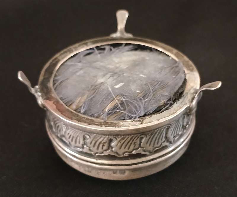 STERLING SILVER 1906 JEWELLERY BOX BIRMINGHAM ---- HALLMARKED  SEE PHOTO'S
