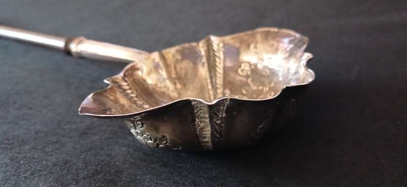 STERLING SILVER 1758 LONDON HALLMARKED  --- Double Lipped Toddy Ladle -----