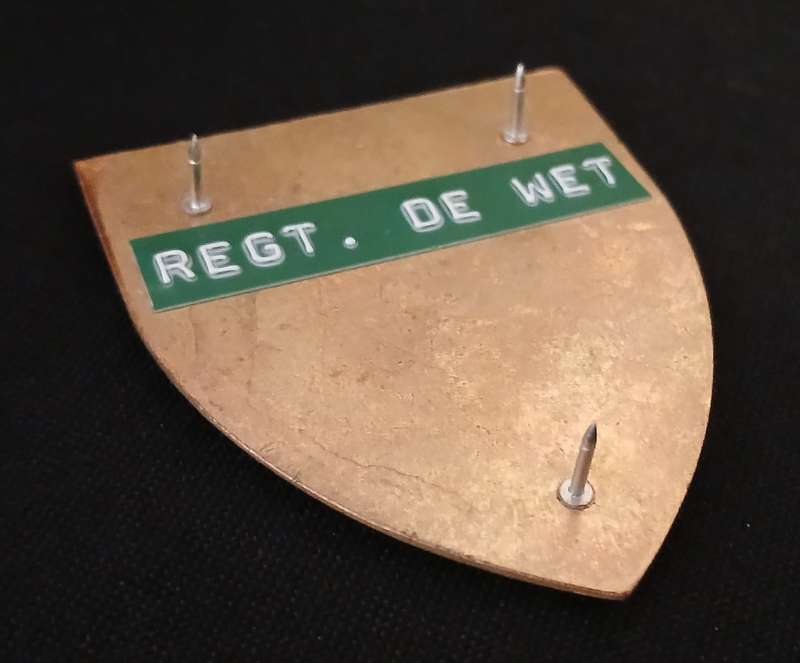SADF REGIMENT DE WET SHOULDER FLASH               L82
