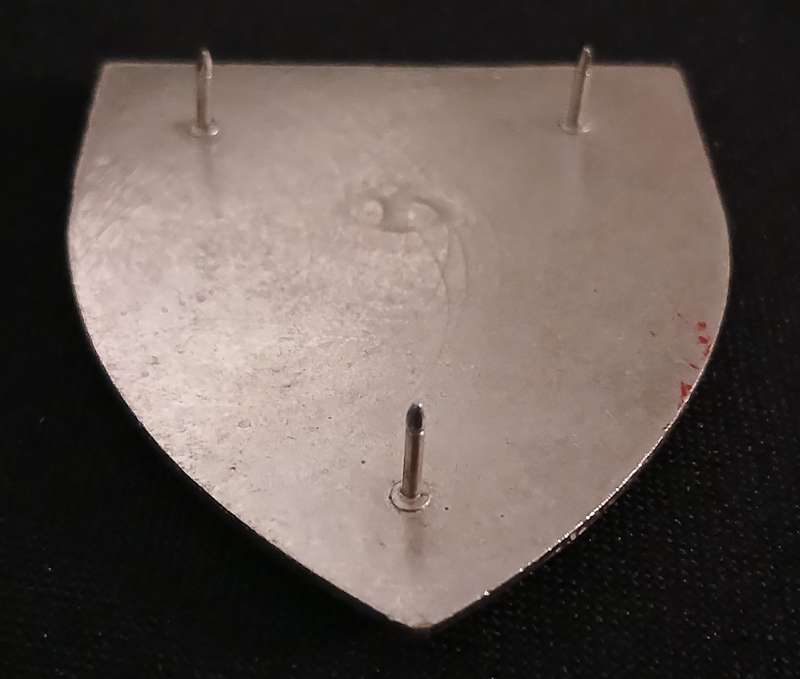 OFS UNIVERSITY REGIMENT SHOULDER FLASH   ( NOTE FEW SCRATCHES )                L88